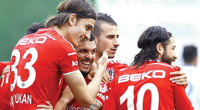 Beşiktaş'ın kupa şovu! Beşiktaş'ın kupa şovu!