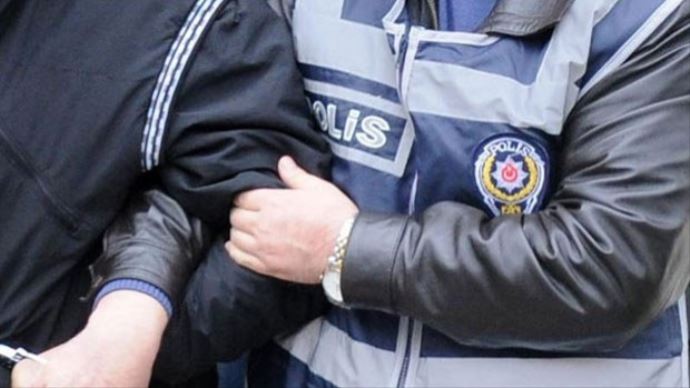 Amirlerinden tacizci polislere suçüstü Amirlerinden tacizci polislere suçüstü