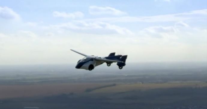 İşte uçan otomobil İşte uçan otomobil