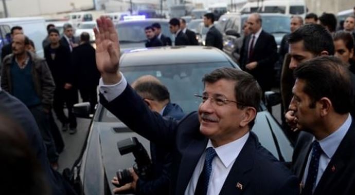 AK Parti tabanı yüzde 88 Davutoğlu dedi
