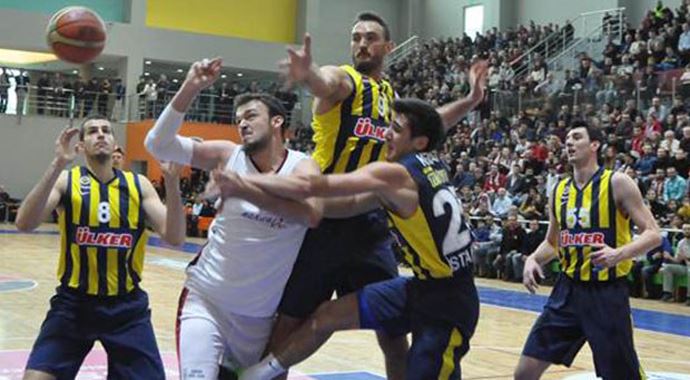 Uşak Sportif, Fenerbahçe Ülker&#039;i dağıttı!