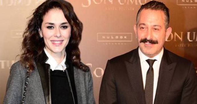 Cem Yılmaz'ın sürpriz birlikteliği Cem Yılmaz'ın sürpriz birlikteliği