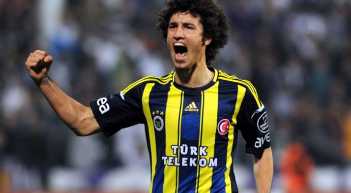 Salih Uçan Fenerbahçe'ye dönecek mi? Salih Uçan Fenerbahçe'ye dönecek mi?