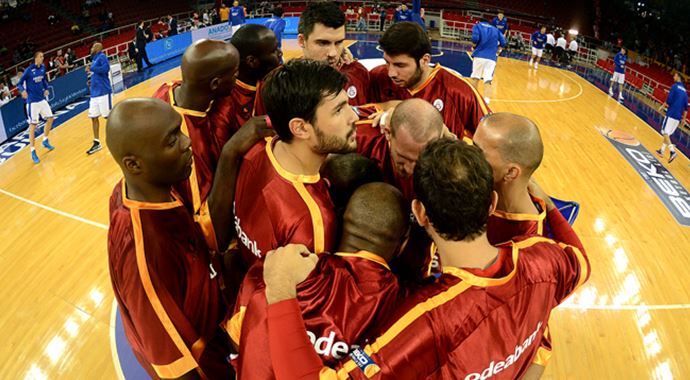 Galatasaray, Neptunas ile karşı karşıya