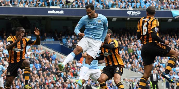 Lescott'tan Beşiktaş'a kötü haber! Lescott'tan Beşiktaş'a kötü haber!