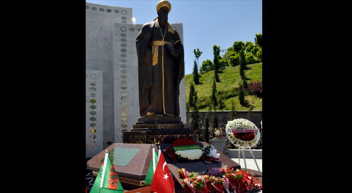 Türk Dünyası'nda Mahtumkulu yılı Türk Dünyası'nda Mahtumkulu yılı