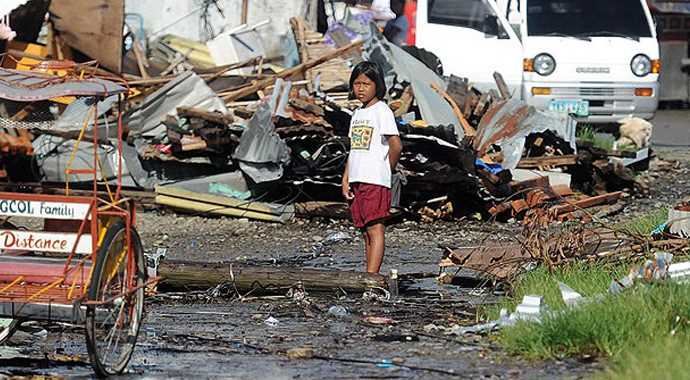 Filipinler'de bombalı saldırı: 6 yaralı Filipinler'de bombalı saldırı: 6 yaralı