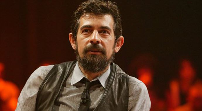Okan Bayülgen'e istifa şoku! Okan Bayülgen'e istifa şoku!