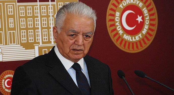 CHP internet yasasını AYM'ye taşıyor CHP internet yasasını AYM'ye taşıyor