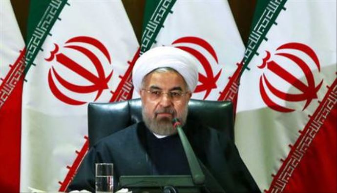 Ruhani&#039;den devrimin yıldönümünde gözdağı