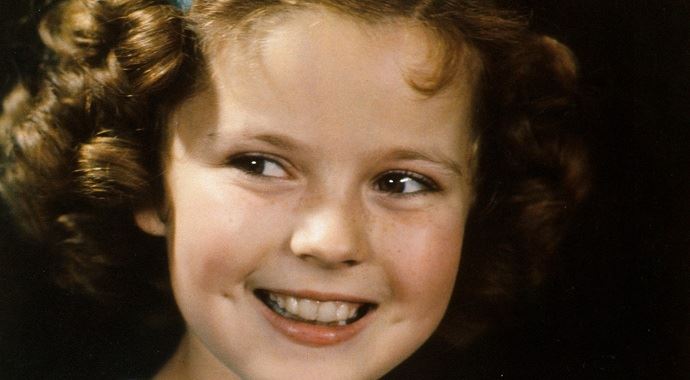 Ünlü filmlerin 'çocuk yıldızı' Shirley Temple hayatını kaybetti Ünlü filmlerin 'çocuk yıldızı' Shirley Temple hayatını kaybetti