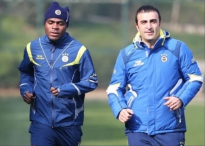Fenerbahçe Emenike ile nefes aldı! Fenerbahçe Emenike ile nefes aldı!