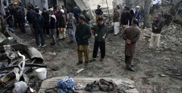 Pakistan'da silahlı saldırı: 9 ölü