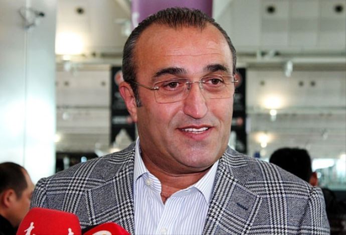Abdurrahim Albayrak dolandırıldı