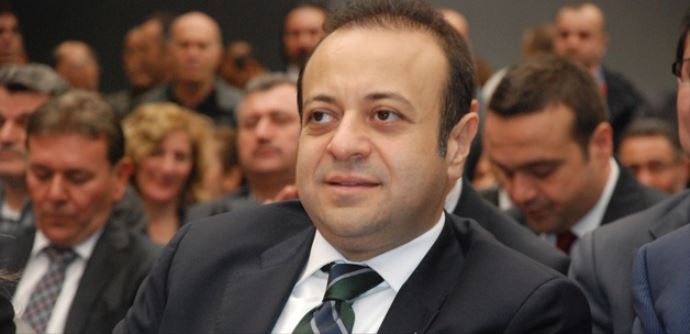 Egemen Bağış'ın paylaştığı fotoğraf Twitter'ı salladı Egemen Bağış'ın paylaştığı fotoğraf Twitter'ı salladı