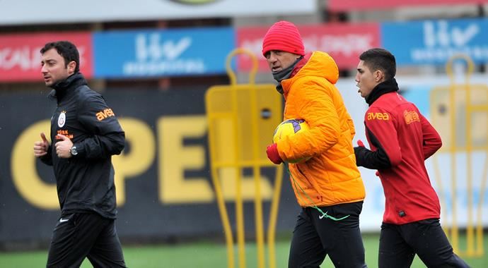 Mancini, Beşiktaş maçında yeni sistem geliştirdi! Mancini, Beşiktaş maçında yeni sistem geliştirdi!