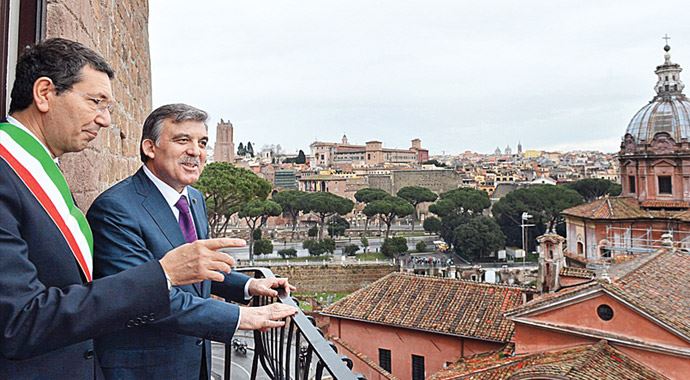 Gül: 'Roma'da ne AVM ne de gökdelen var' Gül: 'Roma'da ne AVM ne de gökdelen var'