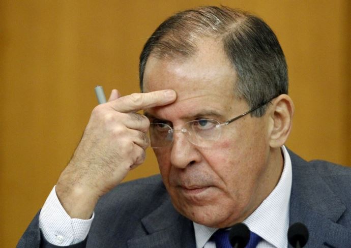 Lavrov: "Ukrayna'da darbe girişimi var Lavrov: "Ukrayna'da darbe girişimi var
