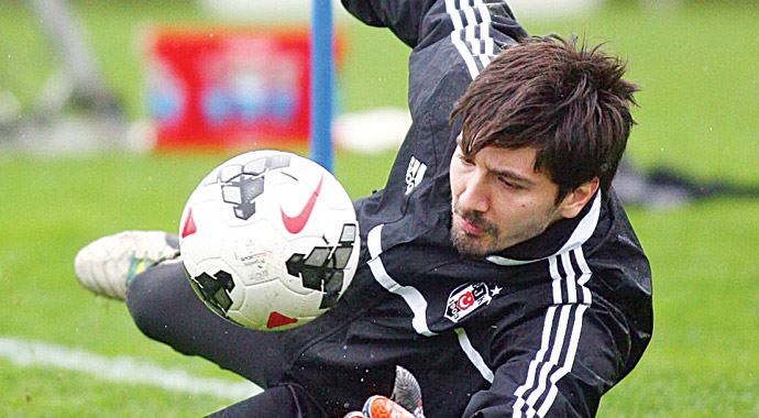Tolga Zengin: Arena'ya yenmeye gidiyoruz Tolga Zengin: Arena'ya yenmeye gidiyoruz