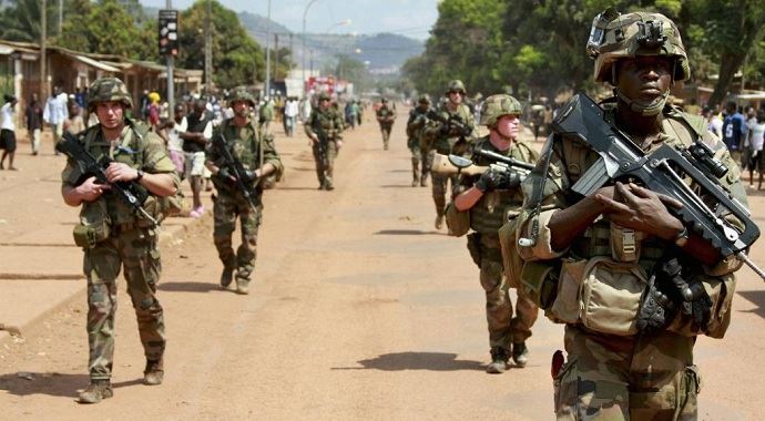 Orta Afrika Cumhuriyeti'ndeki Fransız askerlerinin durumu Orta Afrika Cumhuriyeti'ndeki Fransız askerlerinin durumu