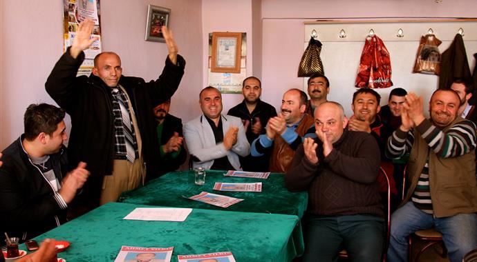 Belediye başkan adayının bu vaatleri hayli şaşırttı!
