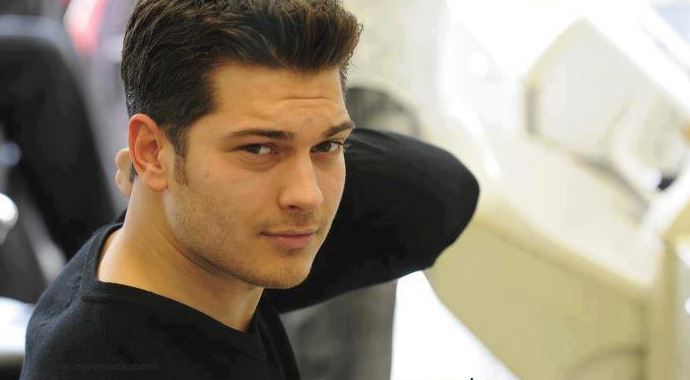 Çağatay Ulusoy nasıl şöhret olduğunu anlattı