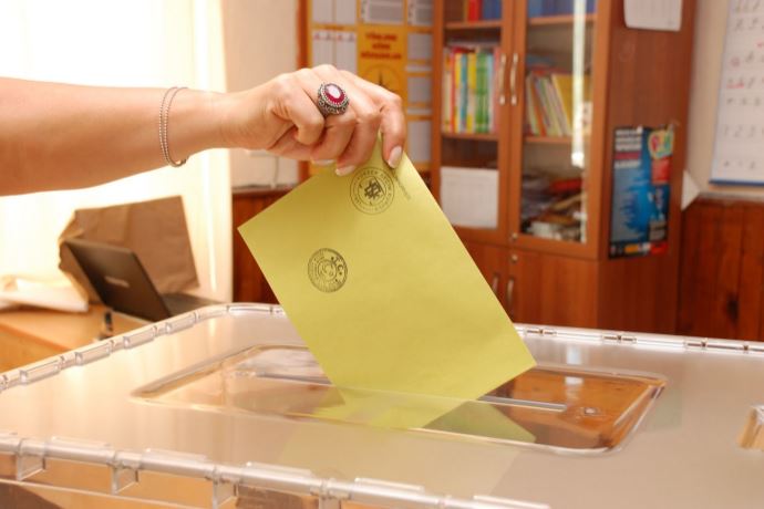 18 şehirde seçimler iptal edildi 18 şehirde seçimler iptal edildi