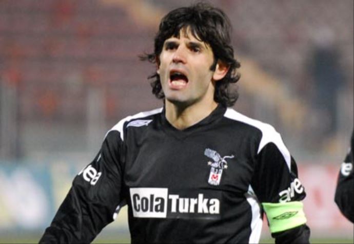 Beşiktaş&#039;tan İbrahim Üzülmez&#039;e teklif