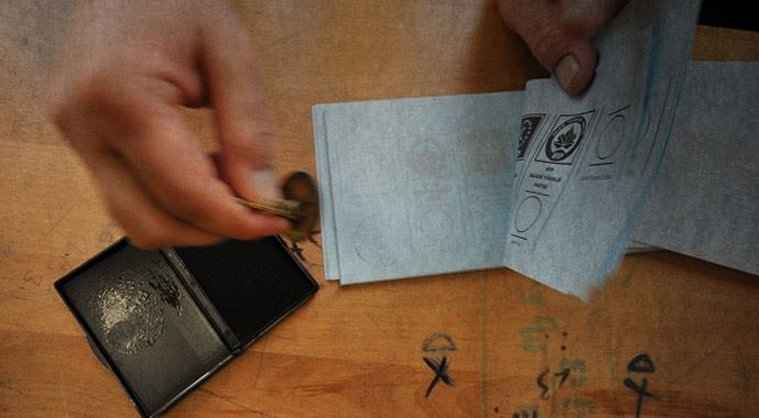 Doğu'da örgütler 'oy' için savaşıyor Doğu'da örgütler 'oy' için savaşıyor