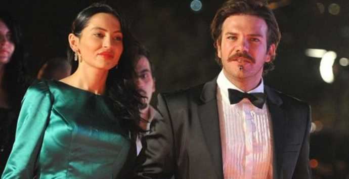 Survivor'a gitmeden boşanıyor! Survivor'a gitmeden boşanıyor!