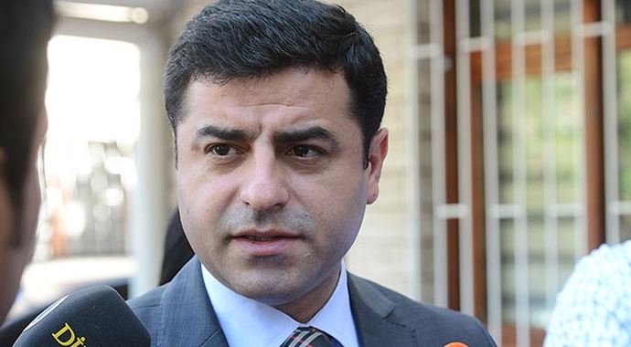 Demirtaş'tan, Sakık'a: Maksadını aştın