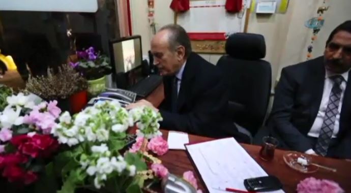 Taksi müşterilerinin Kadir Topbaş şaşkınlığı Taksi müşterilerinin Kadir Topbaş şaşkınlığı