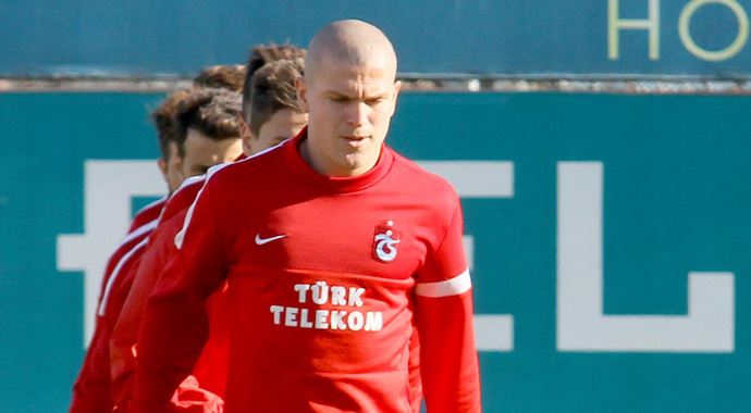 Trabzonspor'da Bourceanu ilk antrenmanında Trabzonspor'da Bourceanu ilk antrenmanında
