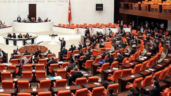 'Torba tasarı' yasalaştı 'Torba tasarı' yasalaştı