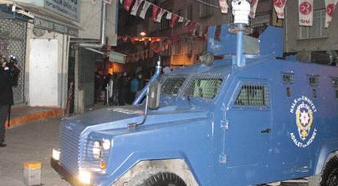 MHP seçim bürosuna silahlı saldırı