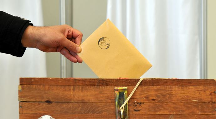 AK Parti'den YSK'ya itiraz AK Parti'den YSK'ya itiraz