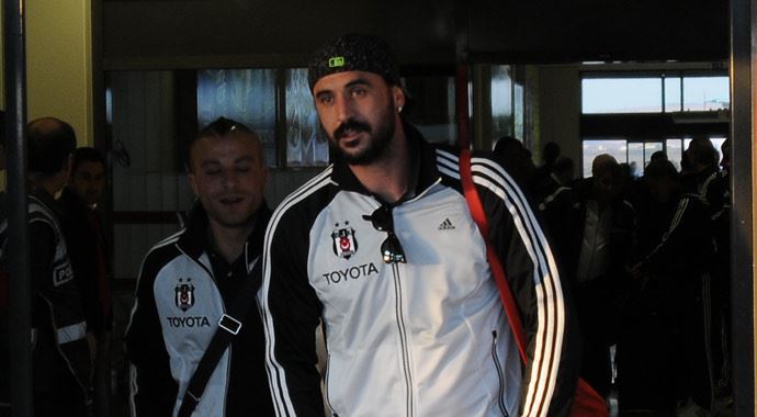 Uçak kaçırma olayı Beşiktaş'ı da vurdu! Uçak kaçırma olayı Beşiktaş'ı da vurdu!