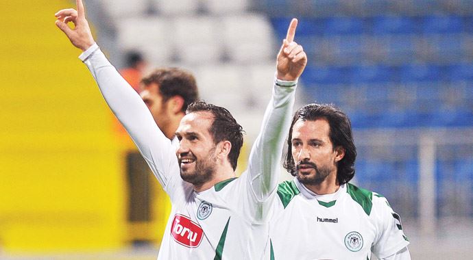 Konya çok Mesut, önüne geleni deviriyor