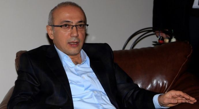 Ulaştırma Bakanı'ndan flaş 'hava korsanı' açıklaması Ulaştırma Bakanı'ndan flaş 'hava korsanı' açıklaması