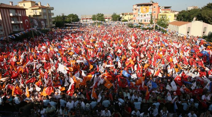 AK Parti seçimde bu mesajı verecek AK Parti seçimde bu mesajı verecek