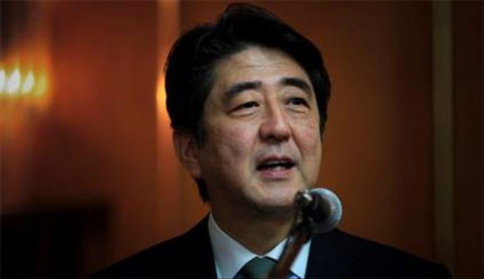 Japonya Başbakanı Abe sanki ateş almaya geldi! Japonya Başbakanı Abe sanki ateş almaya geldi!