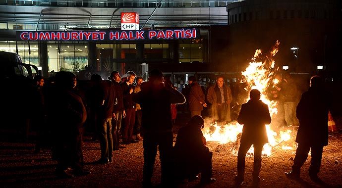CHP&#039;de adaylar açıklandı, ortalık karıştı