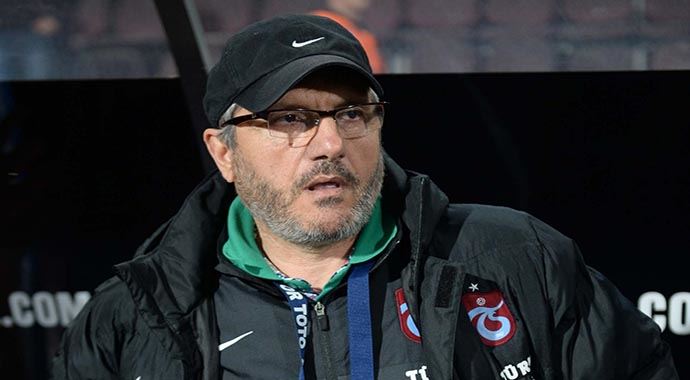 Mustafa Akçay&#039;dan &#039;istifa&#039; sinyali