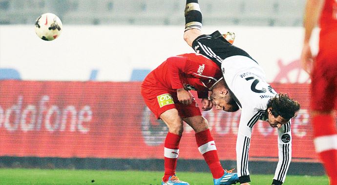 Siyah-Beyaz film gibi biraz: 0-0