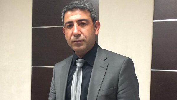 CHP&#039;nin Siirt adayı Çakmak, adaylıktan çekildi