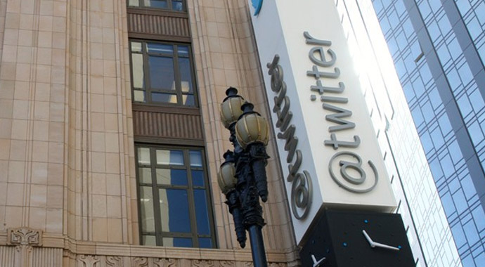 Acımıyorlar! Avrupa'da Twitter'a gerekirse kilit bile vuruluyor Acımıyorlar! Avrupa'da Twitter'a gerekirse kilit bile vuruluyor