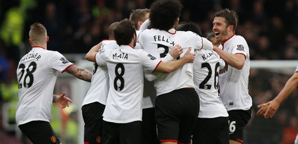 Rooney orta sahadan avladı