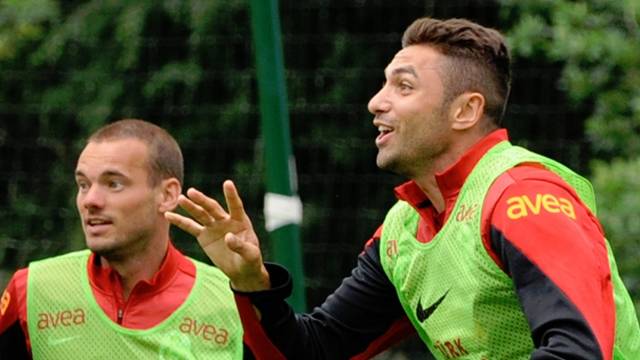 Burak Yılmaz&#039;dan Sneijder açıklaması!