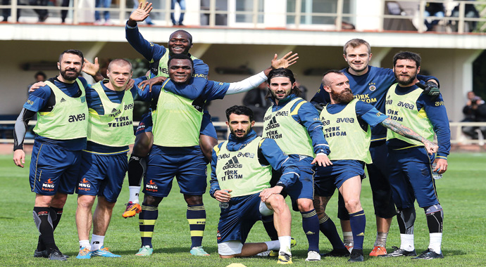 Emenike&#039;den gol şova devam