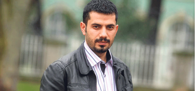 Mehmet Baransu gözaltına alındı! Mehmet Baransu gözaltına alındı!